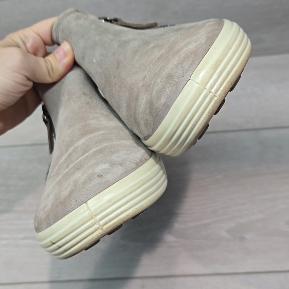 Ecco Women Ankle Soft 7 Leather Casual Gray Slip On Shoes Sz 9 main image 5